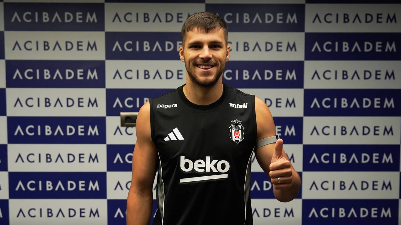 Beşiktaş'ın yeni transferi Jurasek, sağlık kontrolünden geçti
