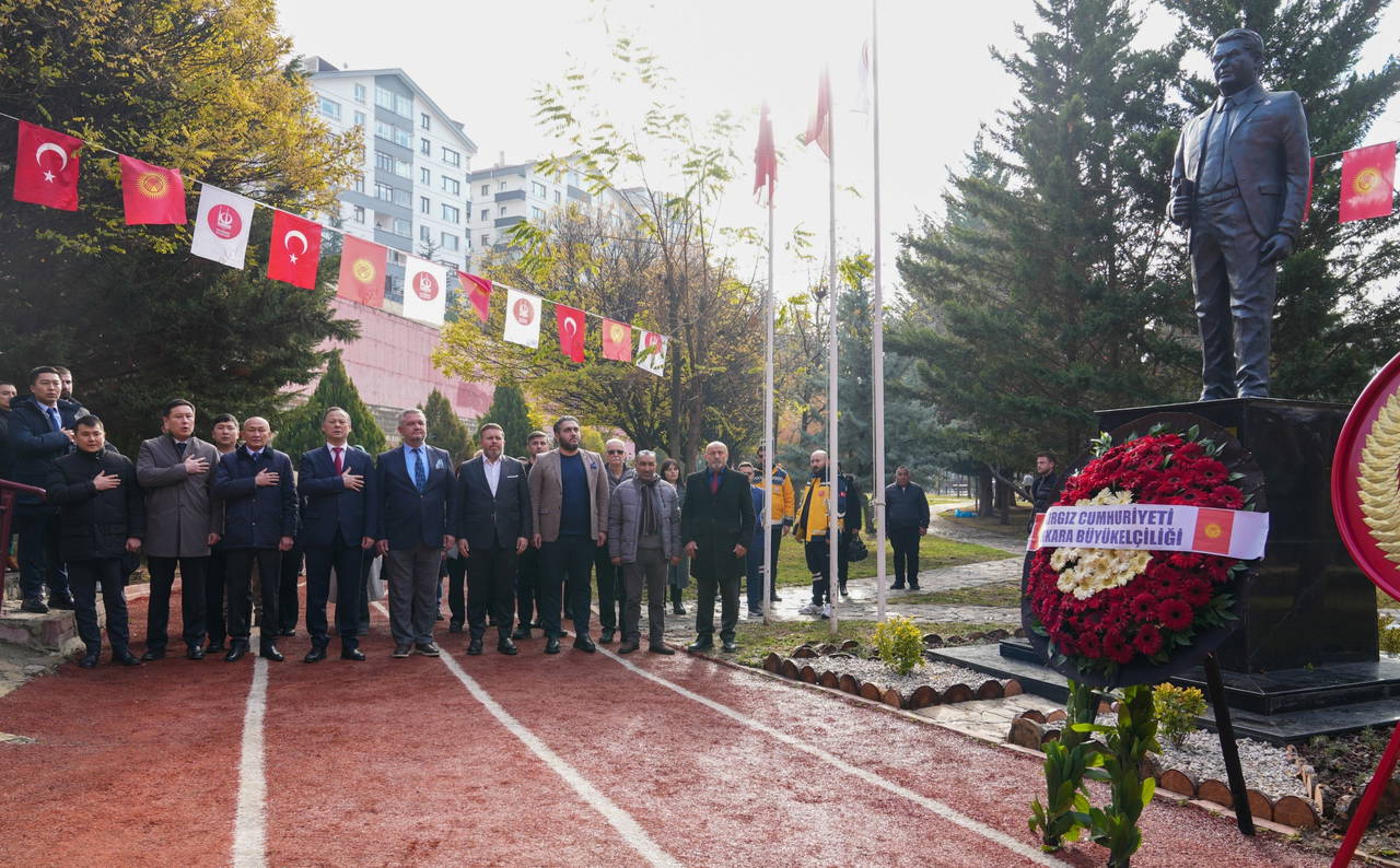 Cengiz Aytmatov doğumunun 97. yılında Keçiören’de anıldı