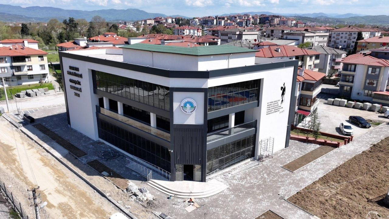 Bartın Gençlik Merkezi’nde çalışmalar sürüyor