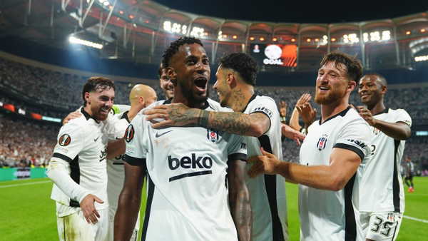 Beşiktaş'tan Avrupa'ya Şok! Marsilya'yı 4 Golle Geçip Tarihe Geçti