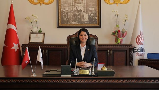 AKP'ye geçeceği iddia edilmişti...