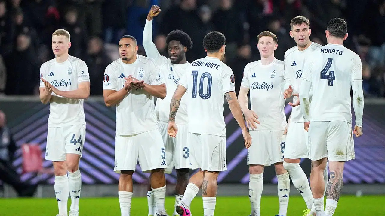 Nottingham Forest penaltılarla çeyrek finalde!
