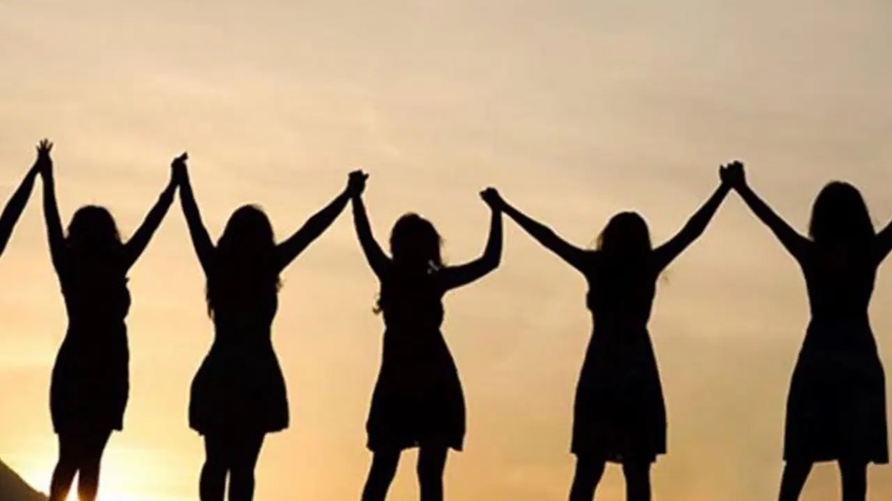 Uzman: Kadınların birden fazla rolü aynı anda üstlenmeleri ruh sağlıklarını etkileyebiliyor