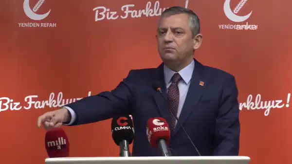 Özgür Özel, Fatih Erbakan'ı ziyaretinde konuştu: 'Özlem Çerçioğlu insan içine çıkamayacak halde'