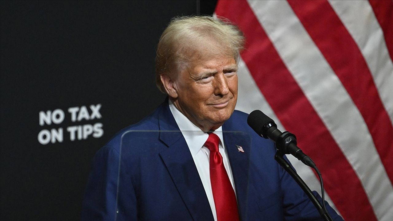 Trump'tan 'inanç' mesajı: Dini, ülkeye geri getirmeliyiz 