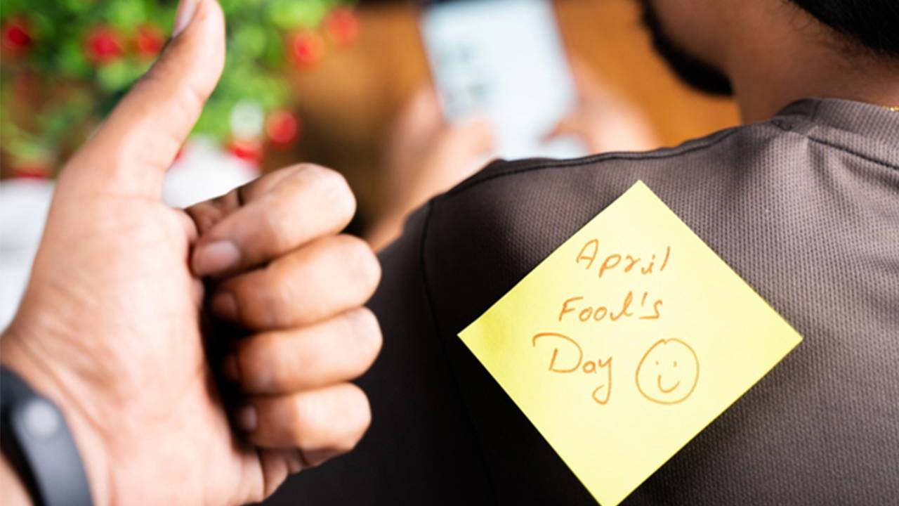 Her yıl yapıyoruz ama nedenini bilmiyoruz: 1 Nisan Şaka Günü’nün şaşırtıcı kökeni