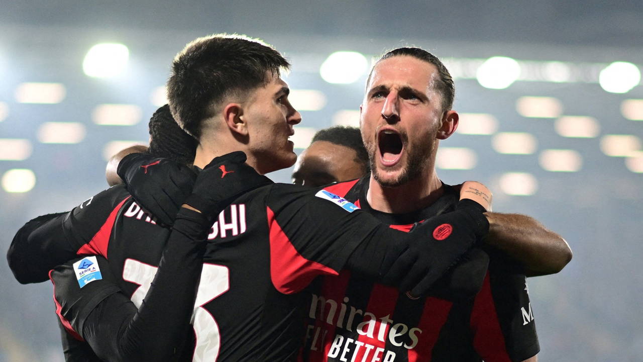 Milan, Como karşısında 3 golle kazandı! 