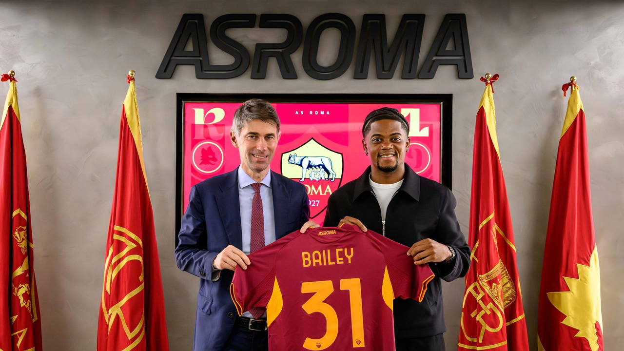 Leon Bailey'den Roma'ya kötü haber: İlk antrenmanda sakatlandı!