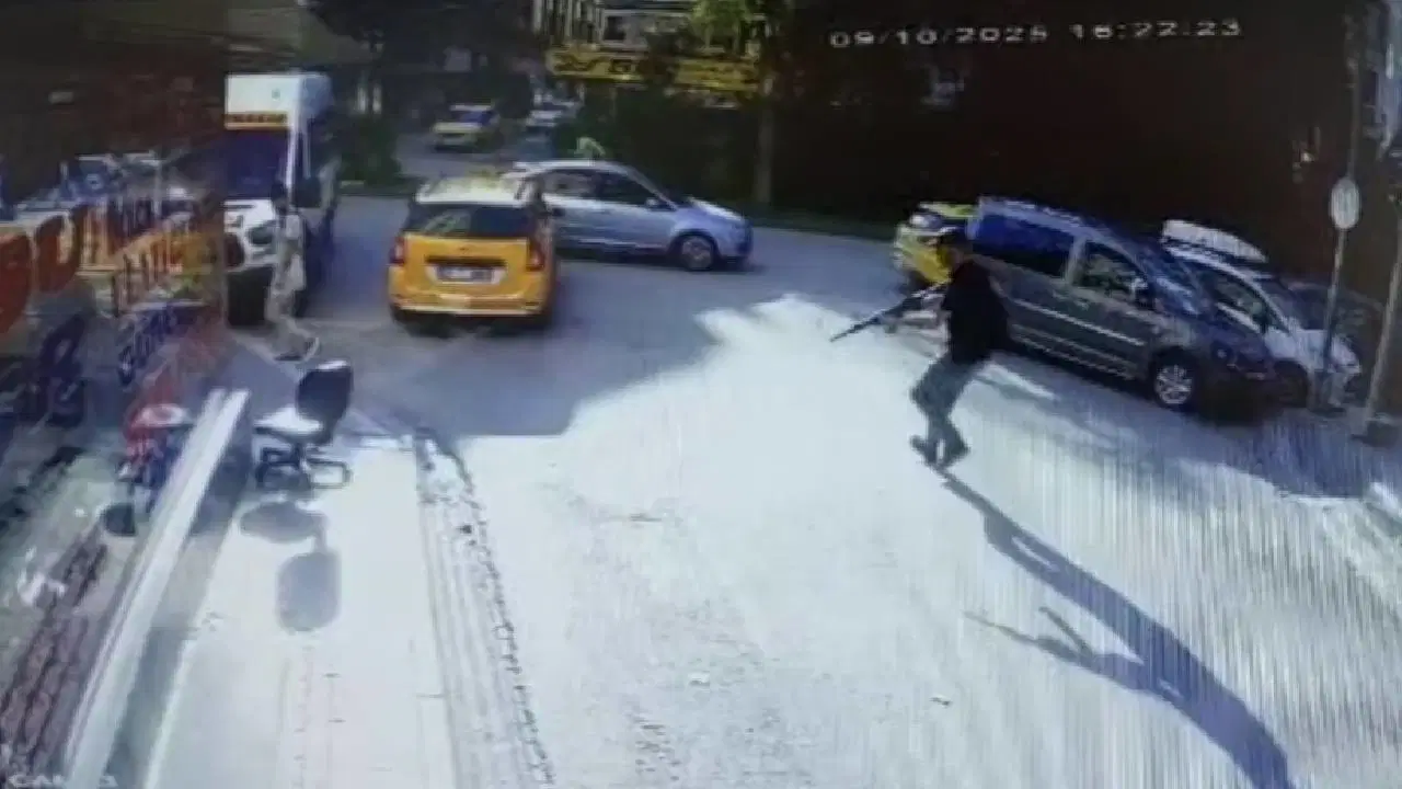Anbean kaydedildi... Adana'da oyun salonuna pompalı tüfekli saldırı!