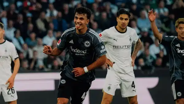 Adı Galatasaray ile anılıyordu: Eintracht Frankfurt'tan Can Uzun açıklaması!