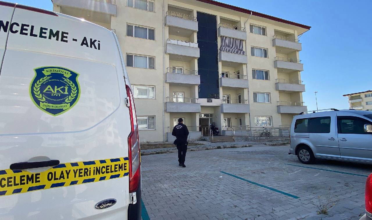 İnfaz koruma memuru ölü bulundu!