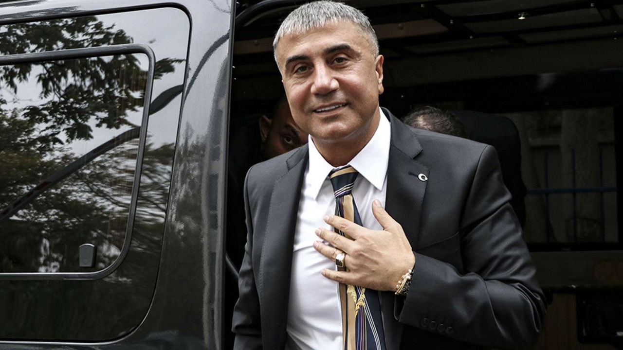 Sedat Peker uzun süren sessizliğini bozdu... Türkiye'ye döneceği iddialarına yanıt verdi: 'Yaşadığım sürece 3 kişiyi affetmeyeceğim'