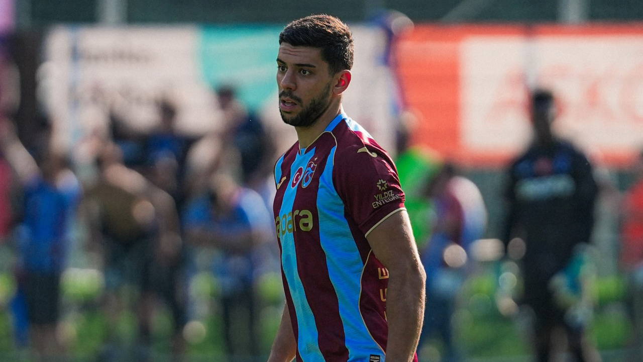 Cenk Özkacar'dan Trabzonspor açıklaması: 'Yeni transfer olmuş gibi değil...'