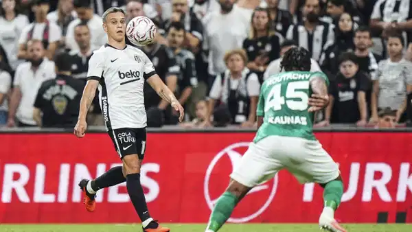 Beşiktaş'a kötü haber: Leandro Trossard oyuna devam edemedi!