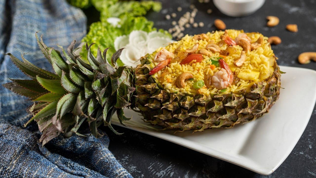 Asya mutfağından tropikal esintisi: MasterChef shrimp with pineapple tarifi