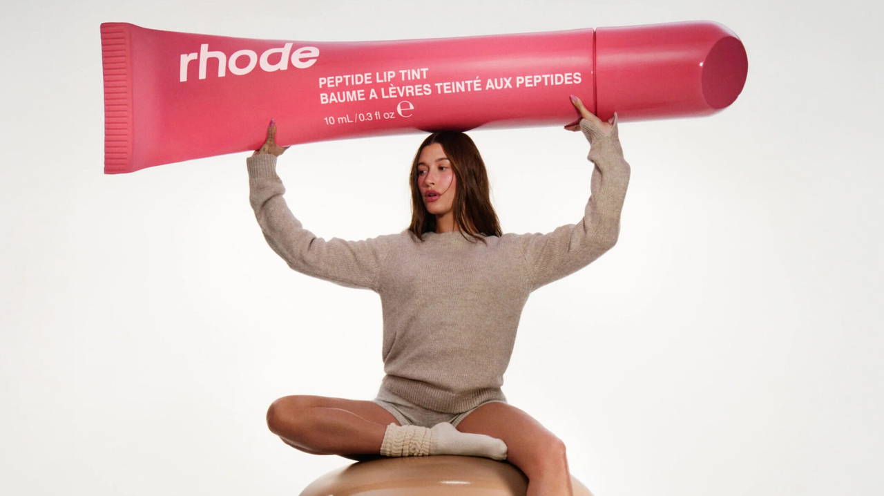 Hailey Bieber markası Rhode'u sattı: Resmen milyarder!