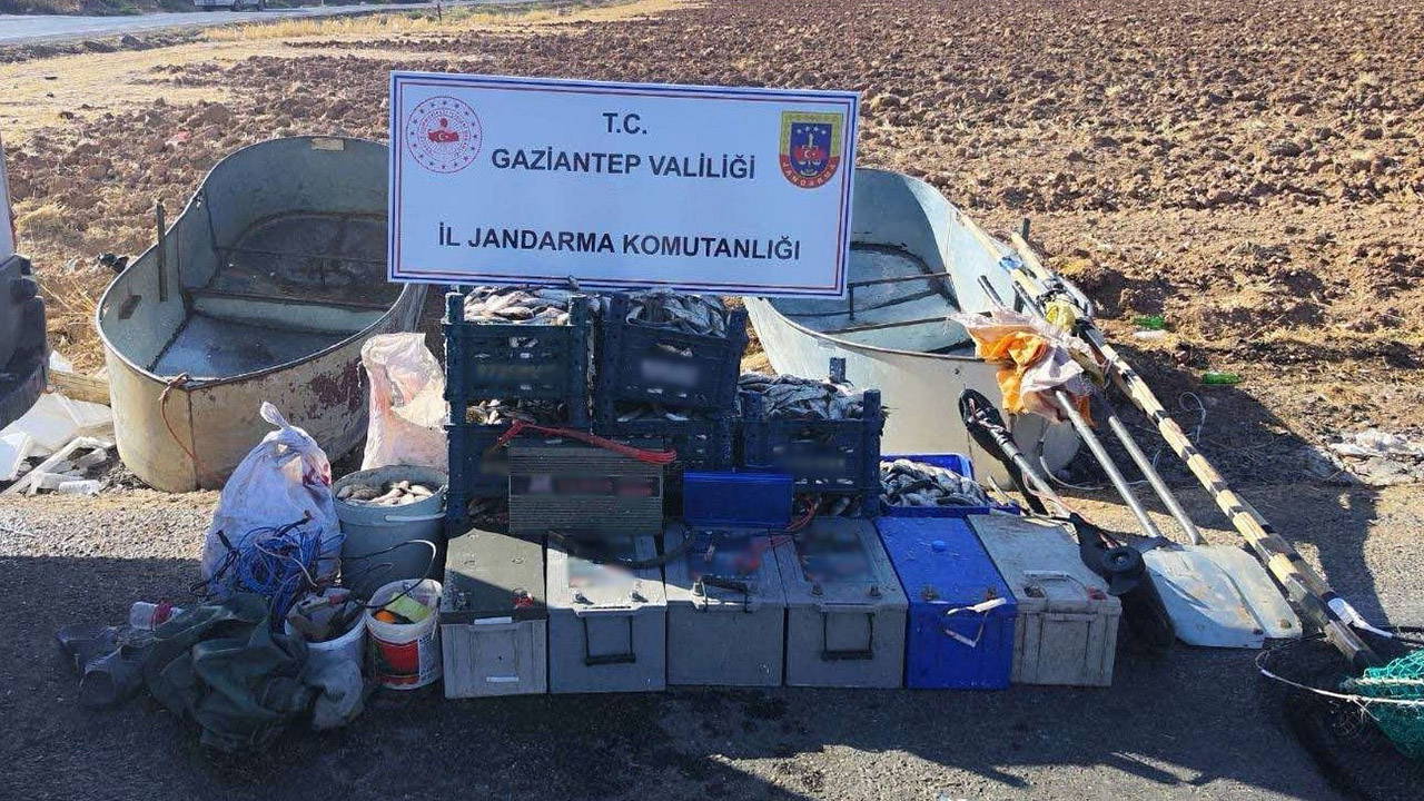Ağ ile avlanma yasağına uymayan 2 şahıs suçüstü yakalandı