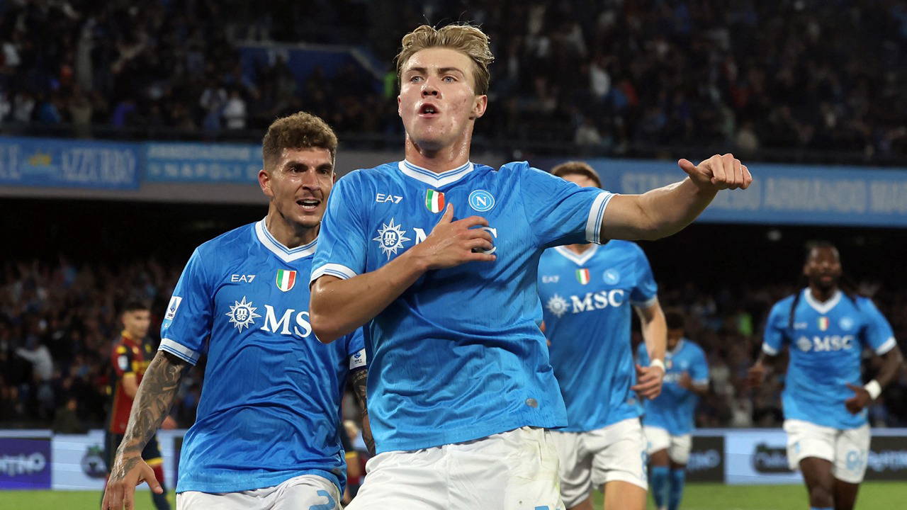 PSV - Napoli maçı ne zaman, saat kaçta, hangi kanalda? Şifresiz mi?