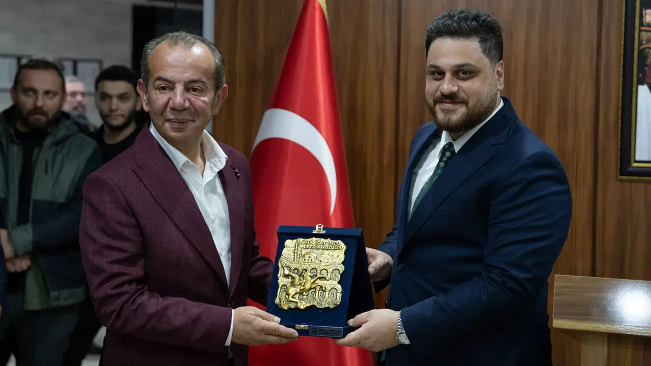 Hüseyin Baş, Tanju Özcan'ı ziyaret etti: 'Gerçek vergi rekortmenleri vatandaşlardır'
