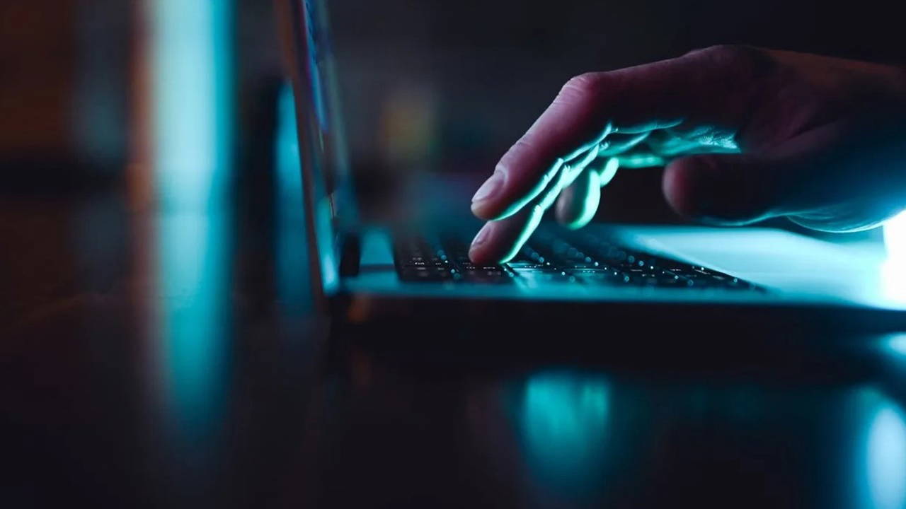 İngiltere dark web portalı kurdu
