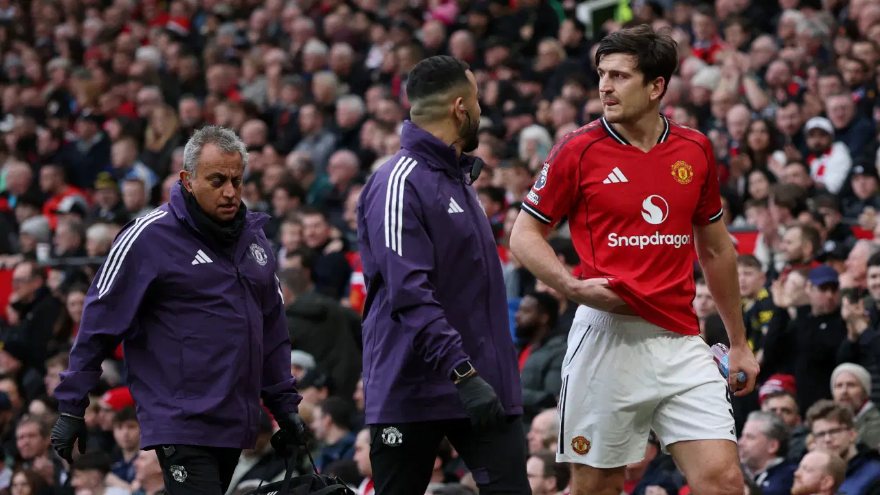 İngiliz futbolcu Harry Maguire'a Yunanistan'da hapis cezası!