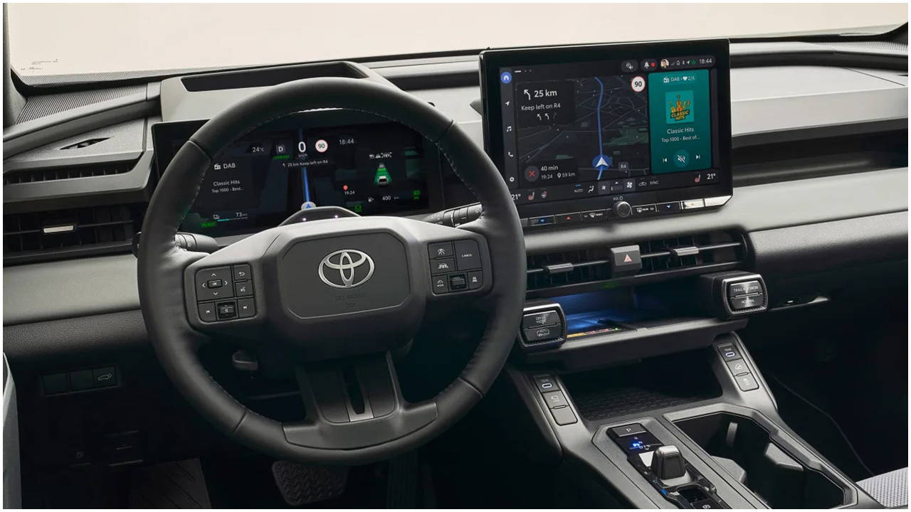 Dünyada en çok satan otomobiller açıklandı: Tesla zirveyi kaybetti! Toyota ilk 10'a damga vurdu...