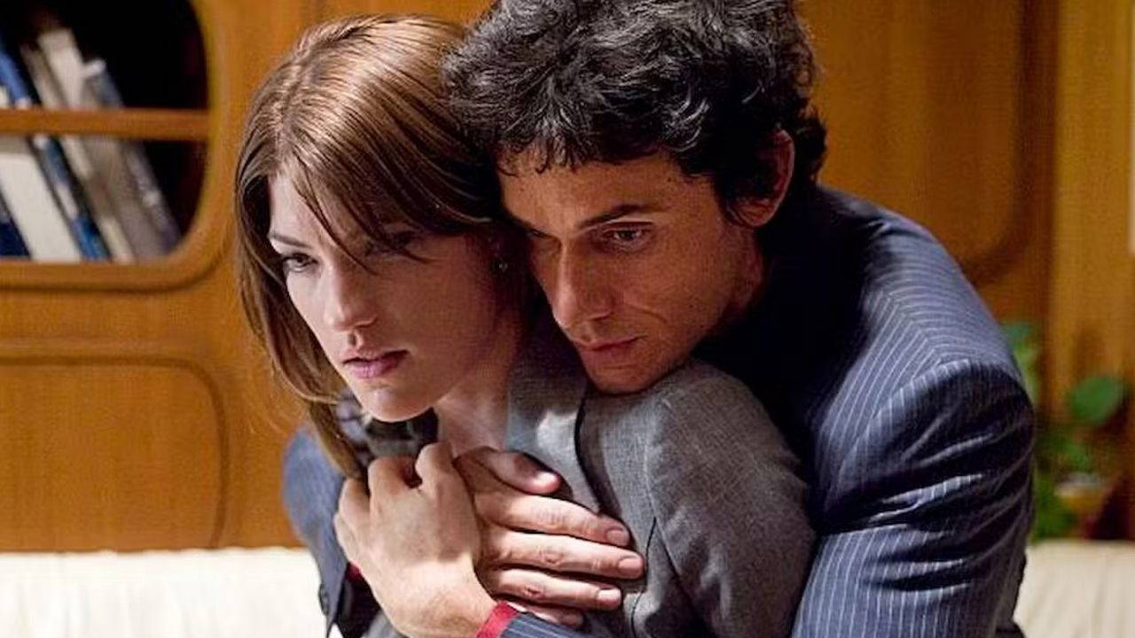 Bilim insanları uyardı: Her sarılma sevgi göstergesi değil