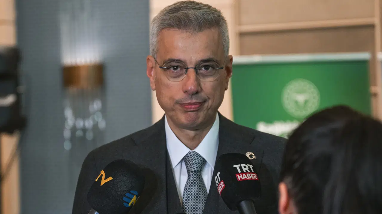 Sağlık Bakanı Memişoğlu duyurdu: Sigara ve takviye gıdalara yeni düzenleme yolda