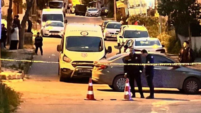 İstanbul'da sokak ortasında dehşet