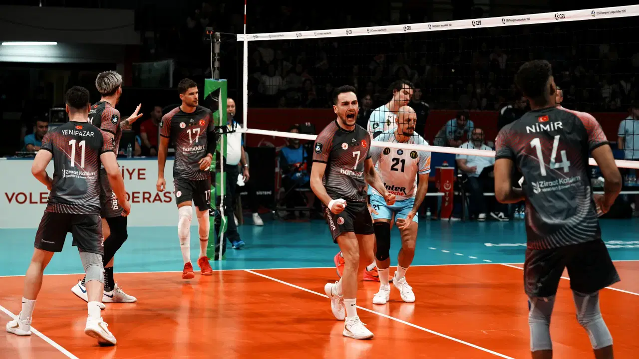 Ziraat Bankkart, Şampiyonlar Ligi'ne galibiyetle başladı!