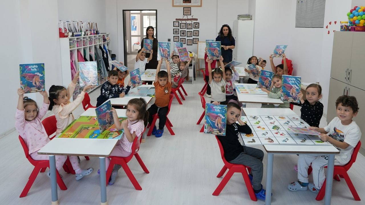 Denizli Büyükşehir köy okullarına bilim götürüyor