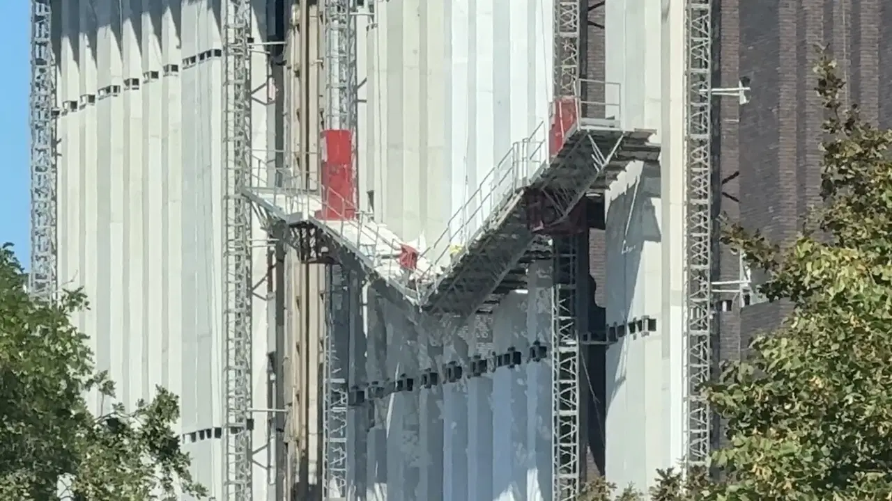 Kağıthane’de inşaat platformu çöktü: 4 işçi mahsur kaldı