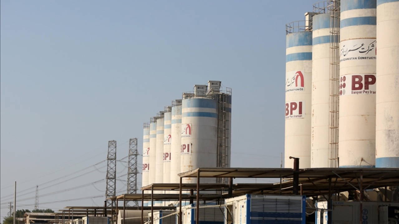 Dünya diken üstünde! İran'da nükleer santral vuruldu