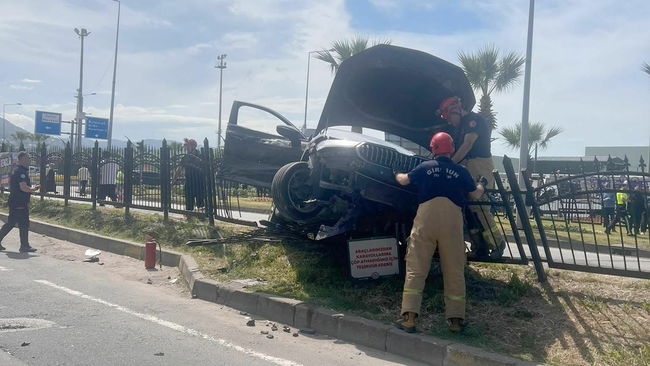 3 kişi yaralandı: 'Kırmızı ışık' ayrıntısı