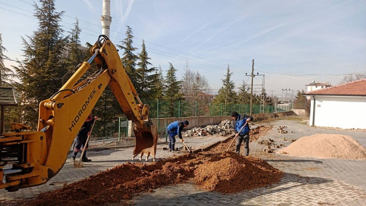 Kahramankazan’da mahallelere kapsamlı hizmet