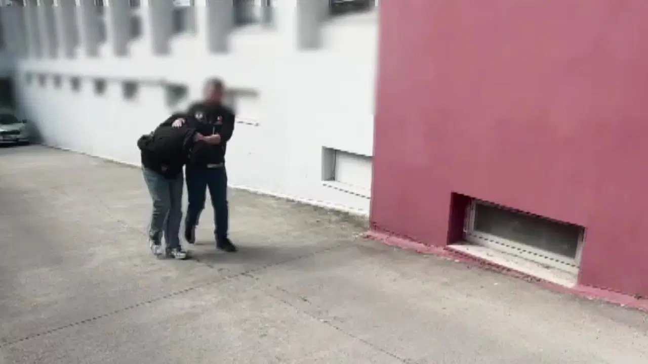 Evinde çeşit çeşit uyuşturucu bulundu: 'Ucuza bulduğum için aldım' dedi