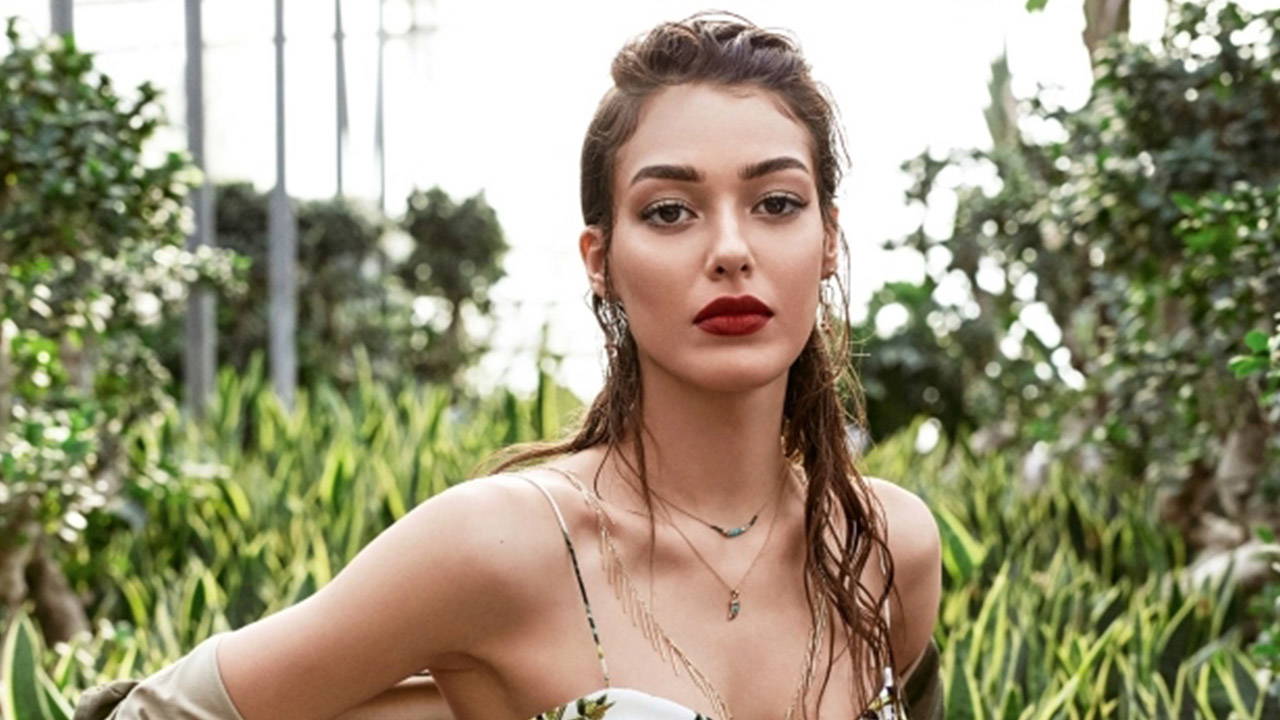 Dilan Çiçek Deniz’den 'Oyunculuk kutsal meslek değil' açıklamasına yeni yanıt