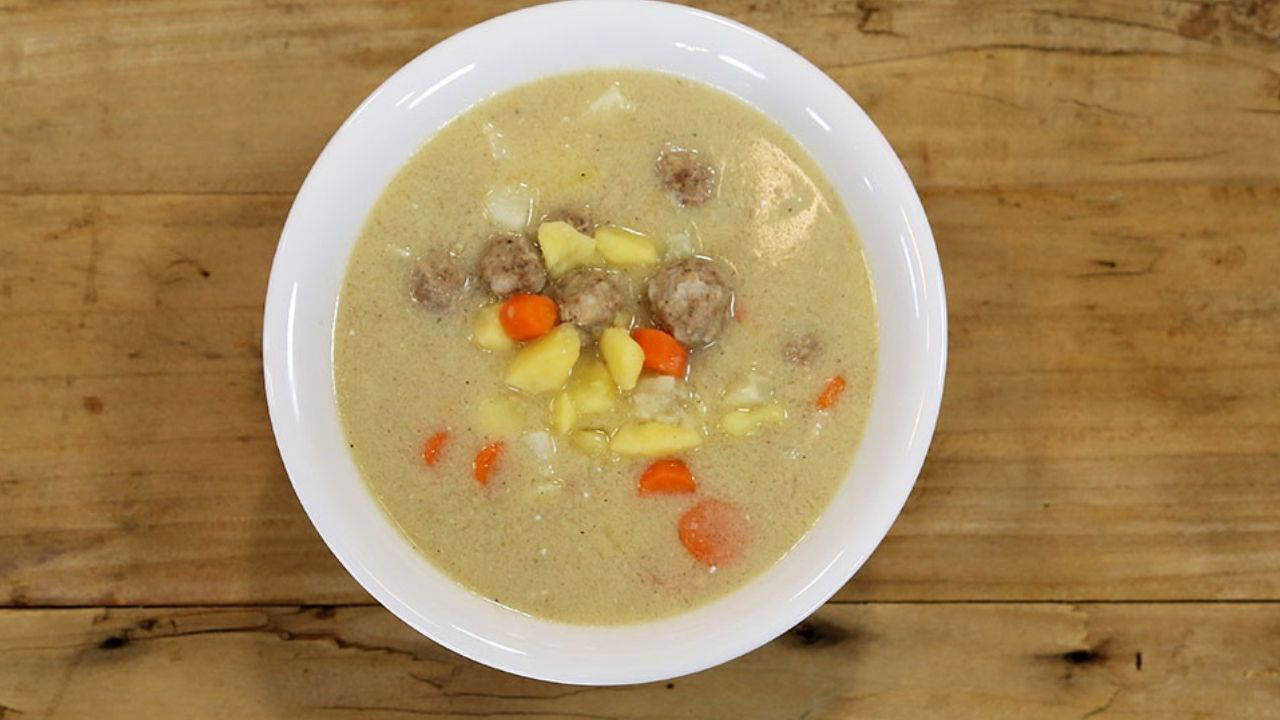 Geleneksel ve pratik lezzet: Ekşili köfte tarifi