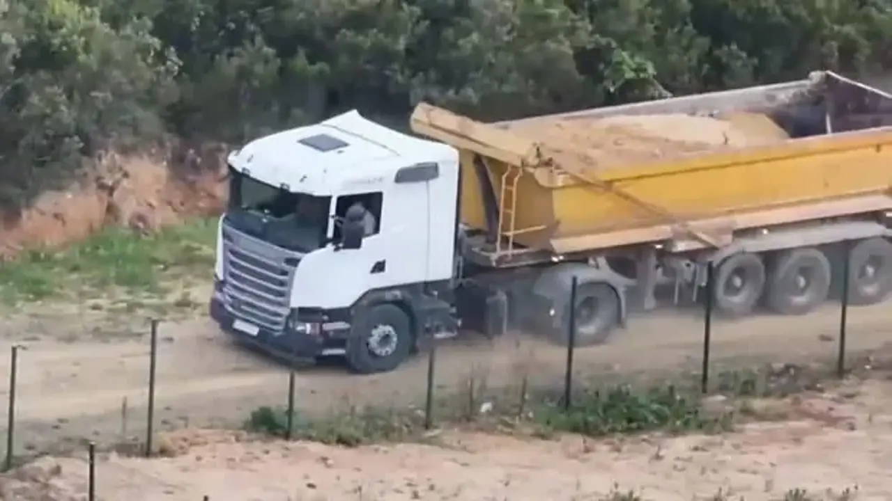 Sit alanına kaçak hafriyat döktüğü belirlenen 1 kişiye tutuklama