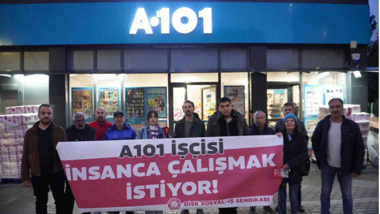 Sosyal-İş Sendikası'ndan A101 çalışanlarına destek eylemi: 'Korkuyu dayanışmayla, yalnızlığı örgütlenmeyle aşacağız'