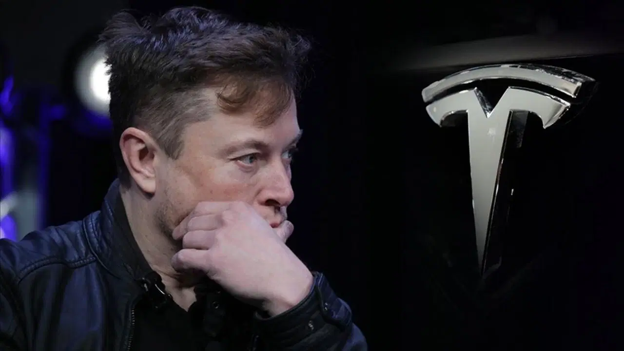 Elon Musk, 500 milyar dolarlık servete ulaşan ilk kişi oldu
