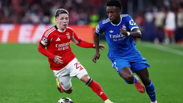 Irkçı ifadeler kullandığı iddia edilmişti: UEFA'dan Gianluca Prestianni'ye geçici men cezası!