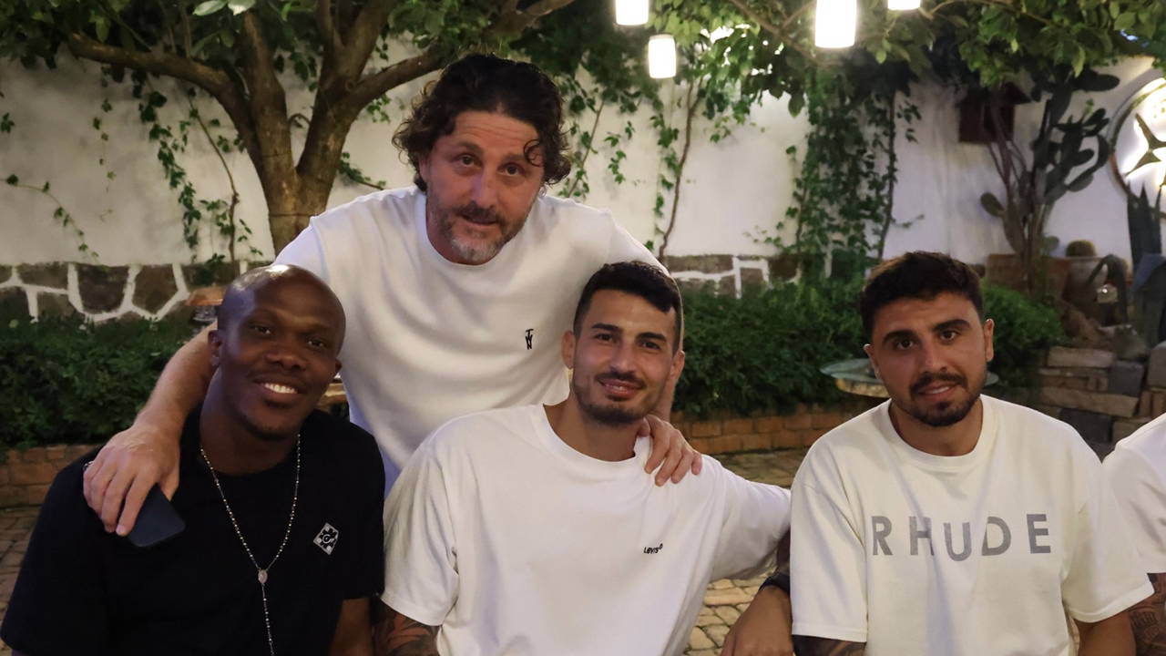 Trabzonspor'da teknik heyet ve futbolcular bir araya geldi!