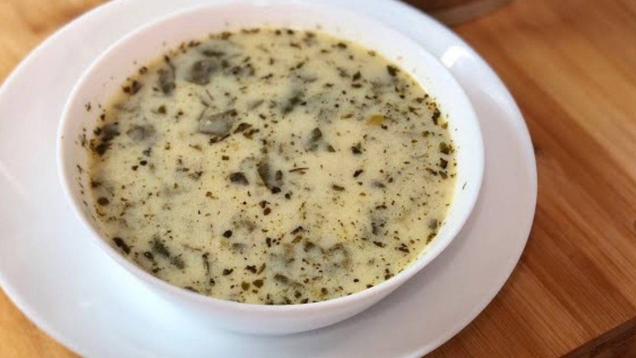 Alternatif bir çorba lezzeti: Ispanaklı yoğurt çorbası tarifi