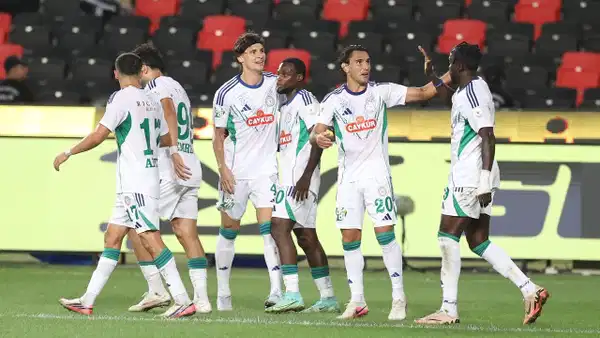 Çaykur Rizespor, 3 puanı ilk yarıda bulduğu gollerle aldı