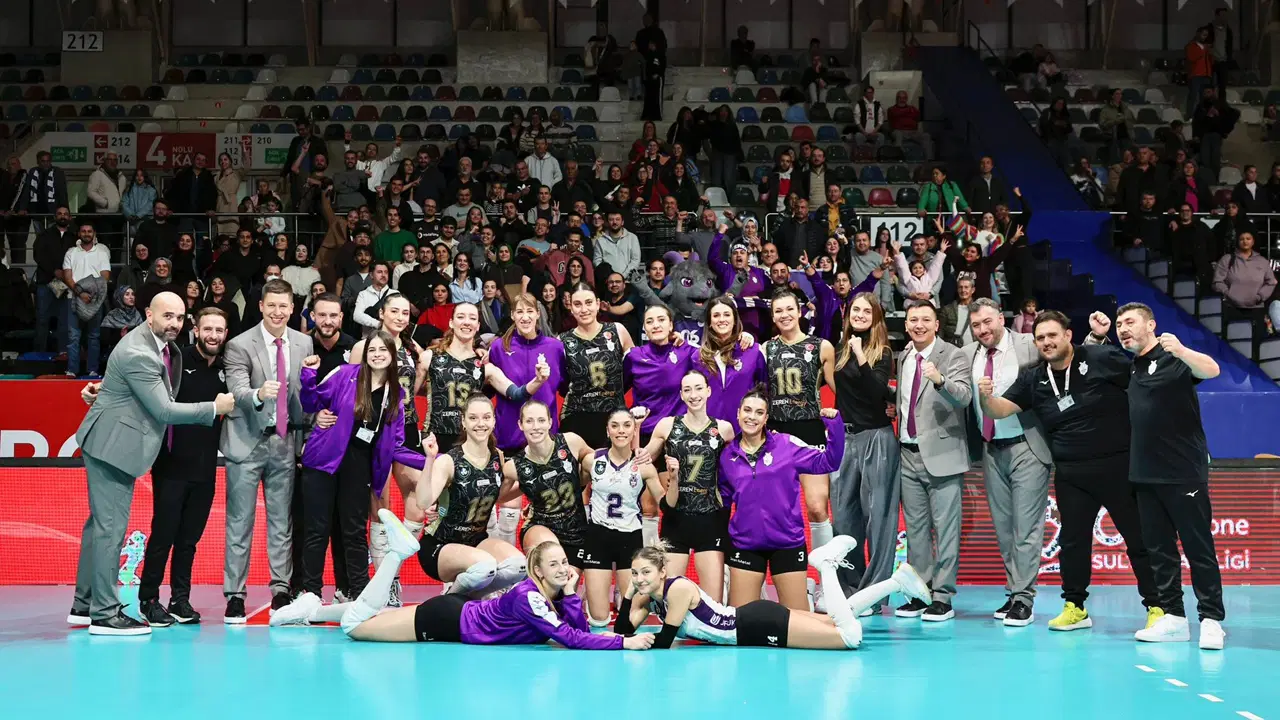 Zeren Spor, Beşiktaş'ı set vermeden mağlup etti!