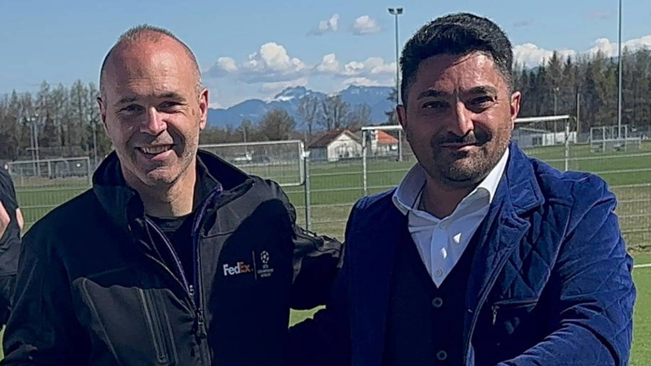 Andres Iniesta, ETFA Academy’yi ziyaret Etti