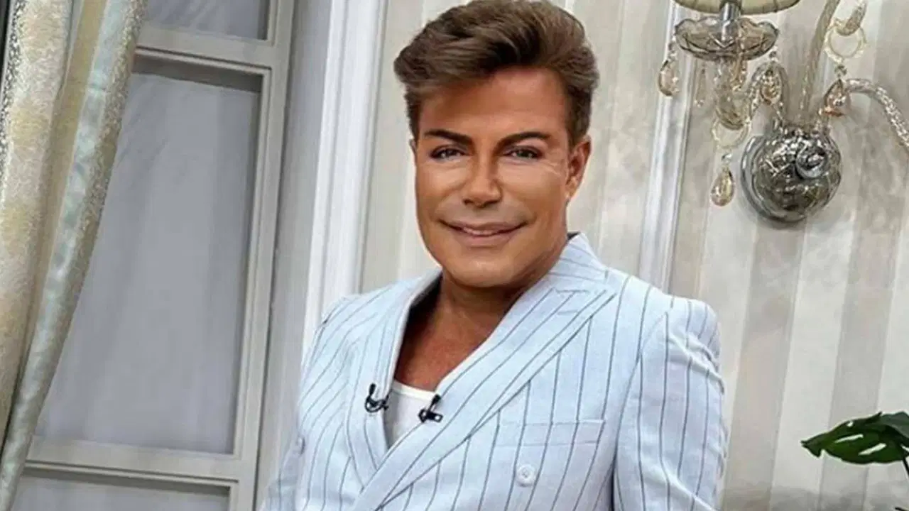 Fatih Ürek'in kürklerini sattıkları iddia edilmişti: Ablalarından yanıt geldi