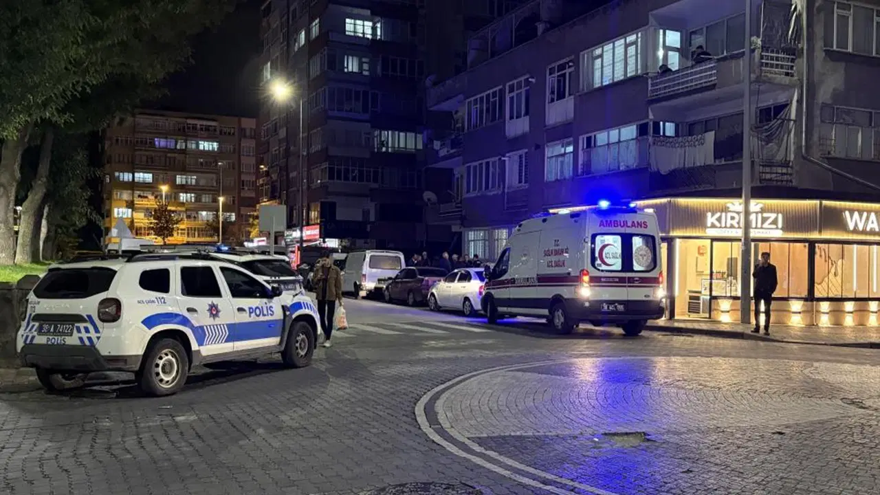 74 yaşındaki erkek evinin tuvaletinde ölü bulundu