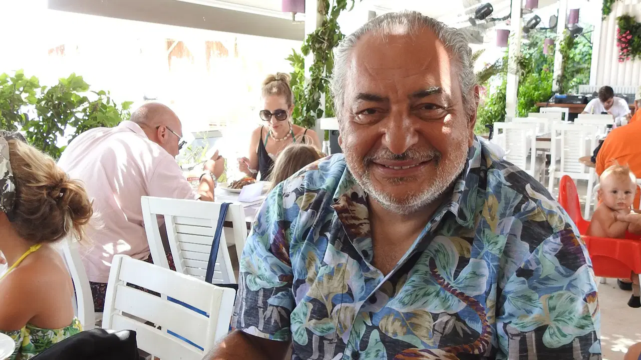 Eski eşi Deniz Uğur duyurdu: Reha Muhtar hastaneye kaldırıldı
